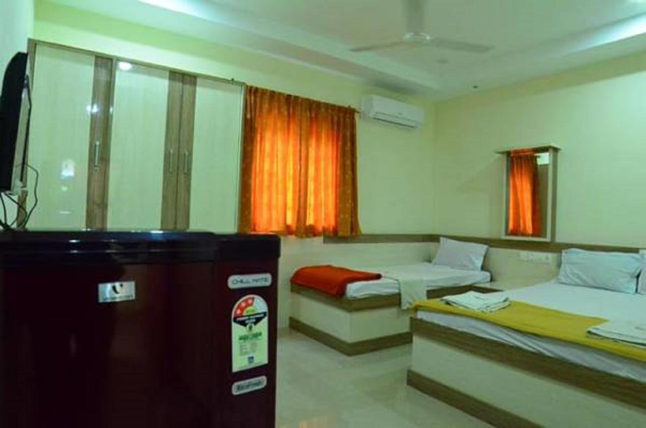 מלון Kottakkal Thaibah Residency מראה חיצוני תמונה